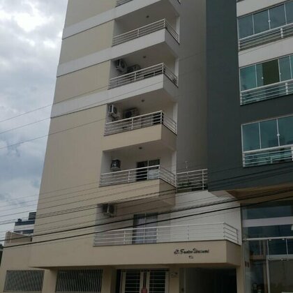 Apartamento à venda na rua Santos Dumont!!